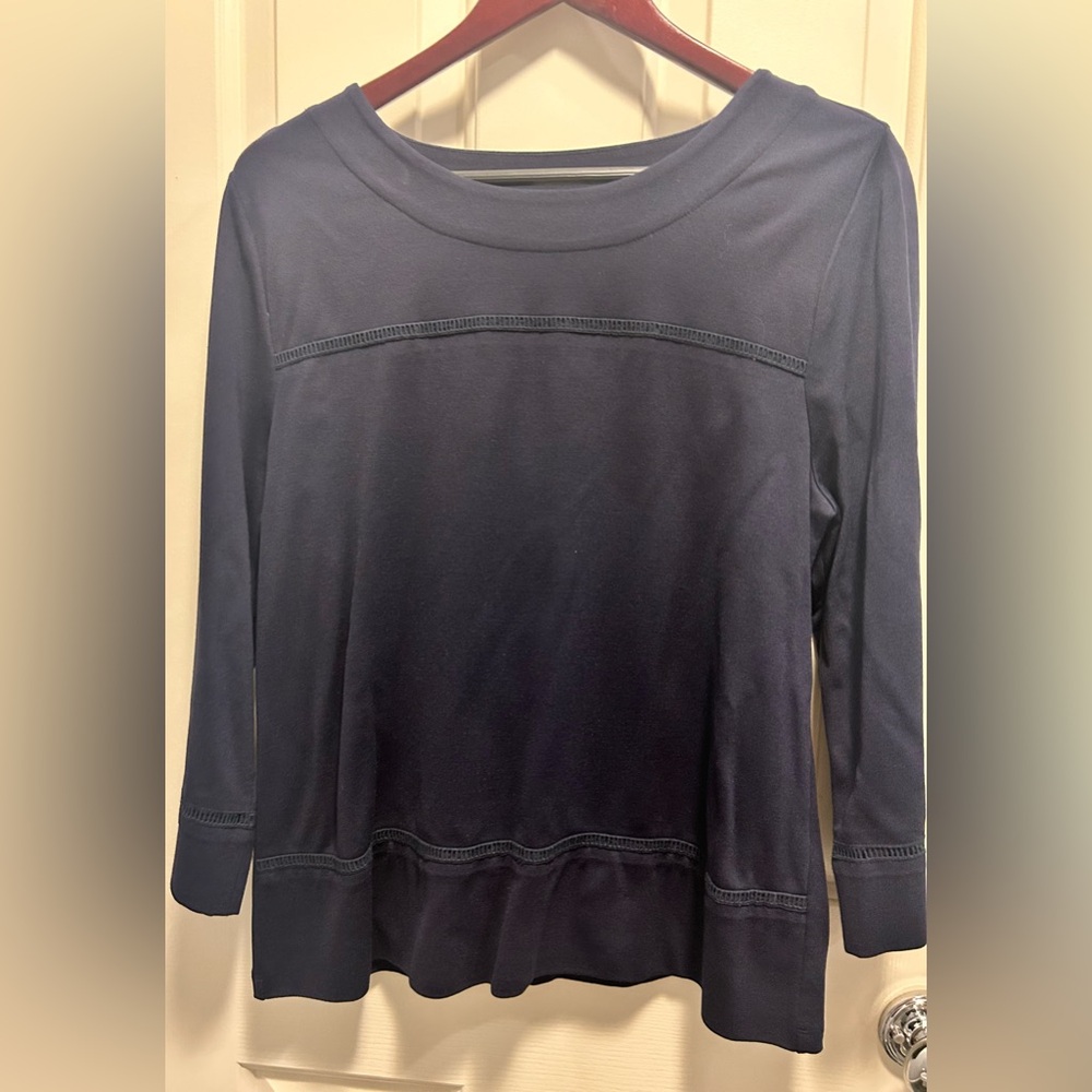 Chico’s navy blue top